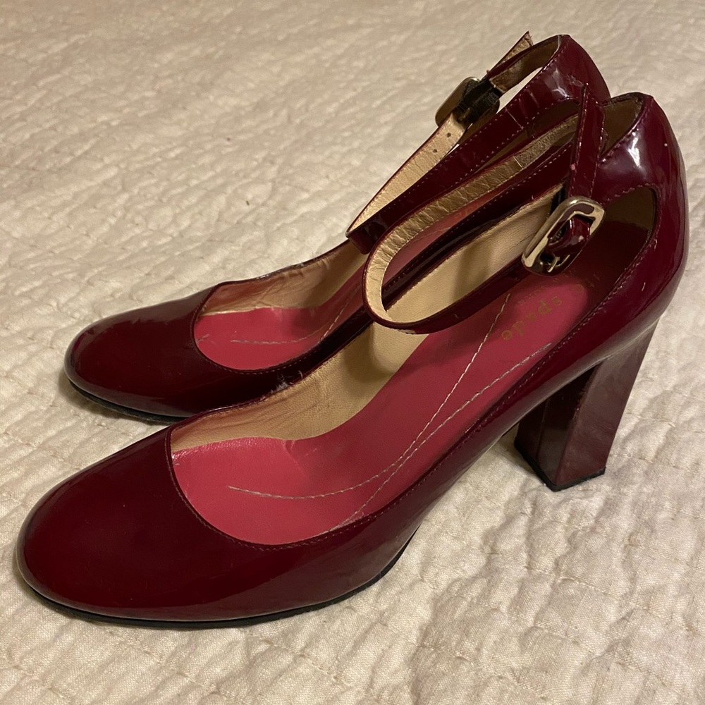 Burgundy Kate Spade pumps👠👠👠